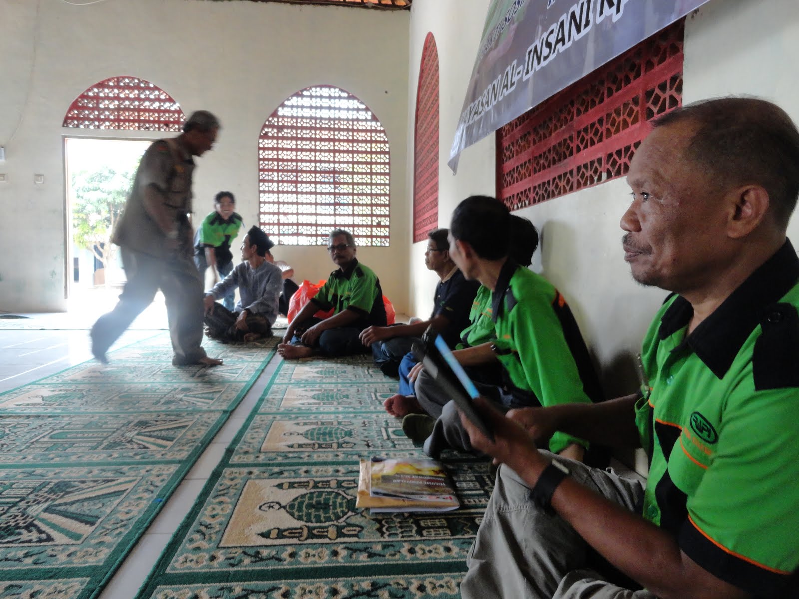 RAPI CILEGON SANTUNI ANAK YATIM