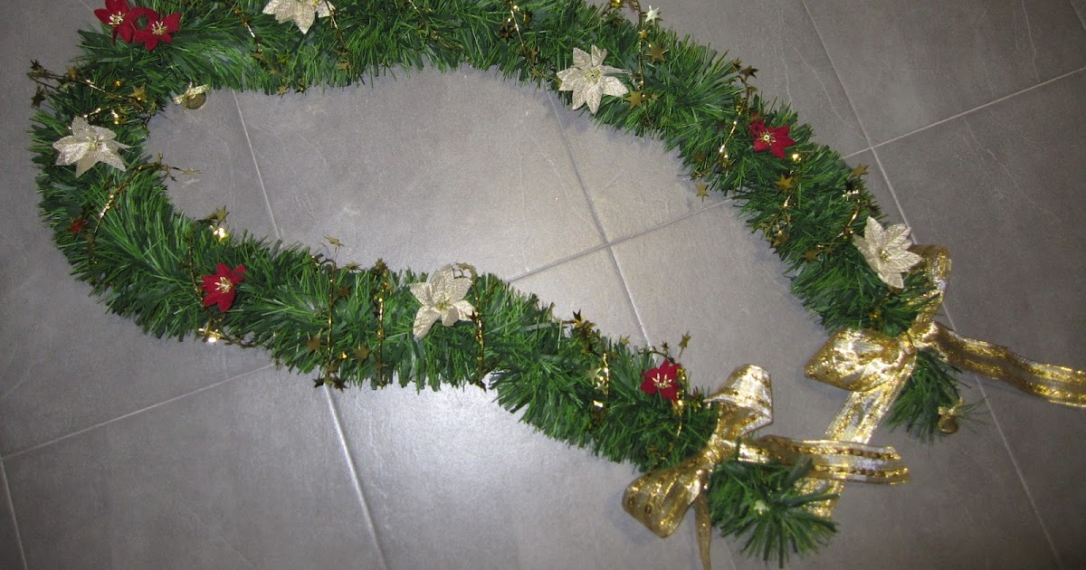 Cristina en Casa: Decoración Navideña para Puertas y escaleras