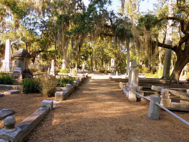 The Retirement Chronicles: Part TWO: Bonaventure Cemetery in Savannah