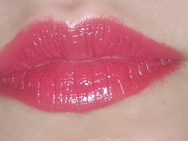 Life at the Vanity: Revlon Super Lustrous Lipsticks creme formula