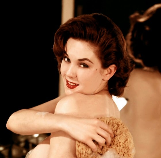 efikukalys: colleen farrington photo