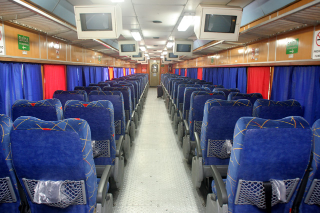 Trem de passageiros - Vale