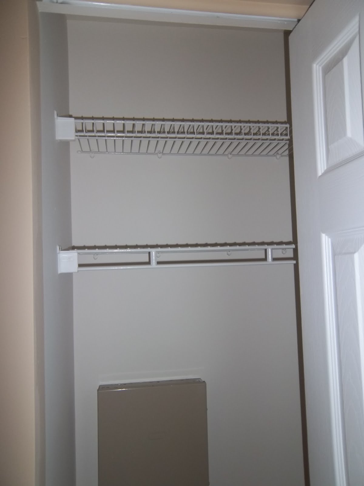 Adjustable Shelving System