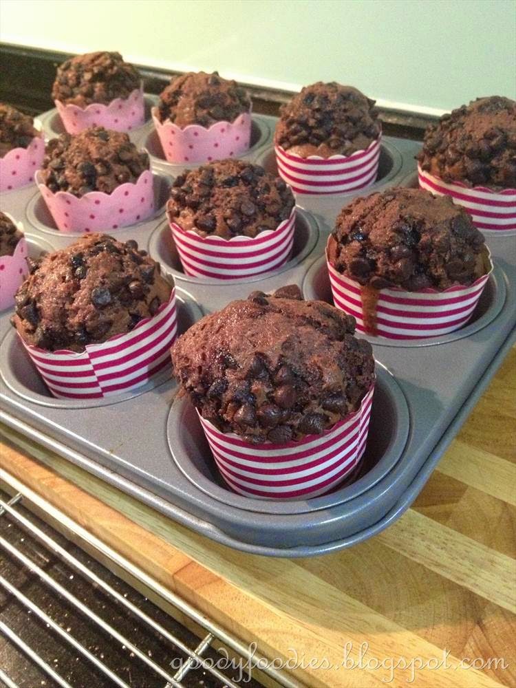 GoodyFoodies Recipe SuperEasy Chocolate ChocolateChip Muffin