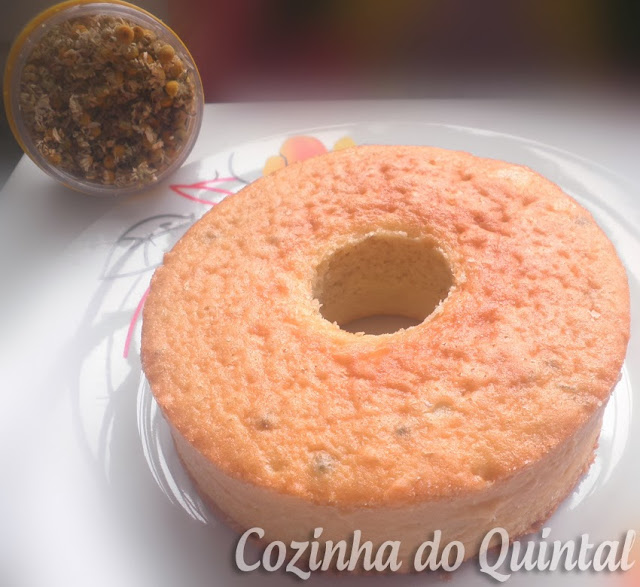 Bolo de Camomila Blessing na Cozinha do Quintal Bolo de Camomila Blessing na Cozinha do Quintal