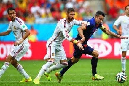Video Cuplikan Gol Spanyol VS Belanda 1-5 Video Cuplikan Gol Spanyol VS Belanda 1-5