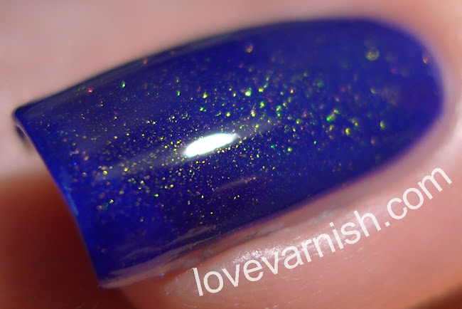 Cirque Colors Coven All Holo's Eve Collaboration Trio Cirque Colors Coven All Holo's Eve Collaboration Trio