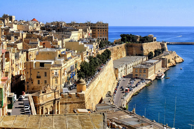 Upper Barracca Gardens in Valletta, Malta. Photo: Malcome Bott.