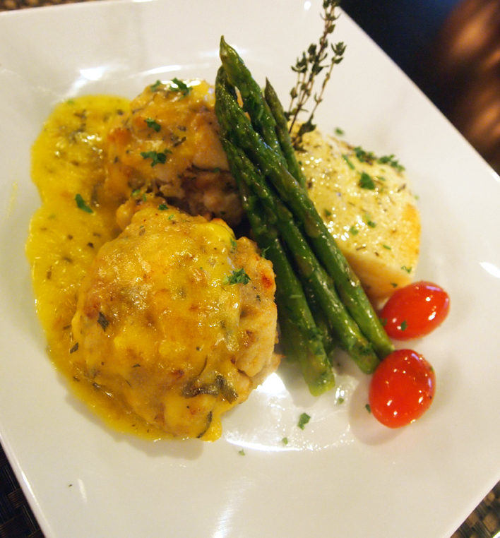 minxeats recipes, recaps, and restaurant reviews Cinnamon Tree at