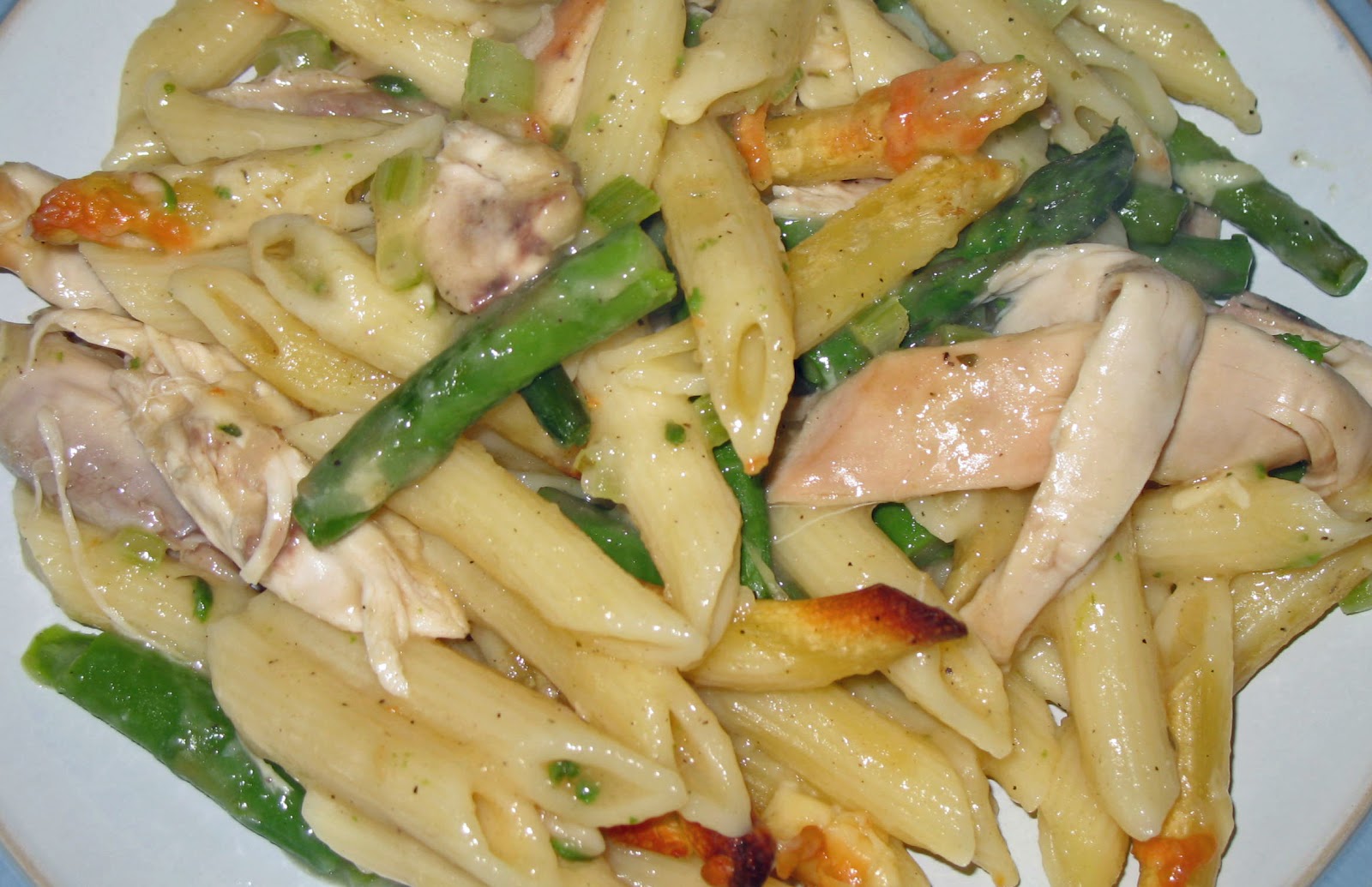 The Happy Housewife Chicken & Asparagus Pasta Bake