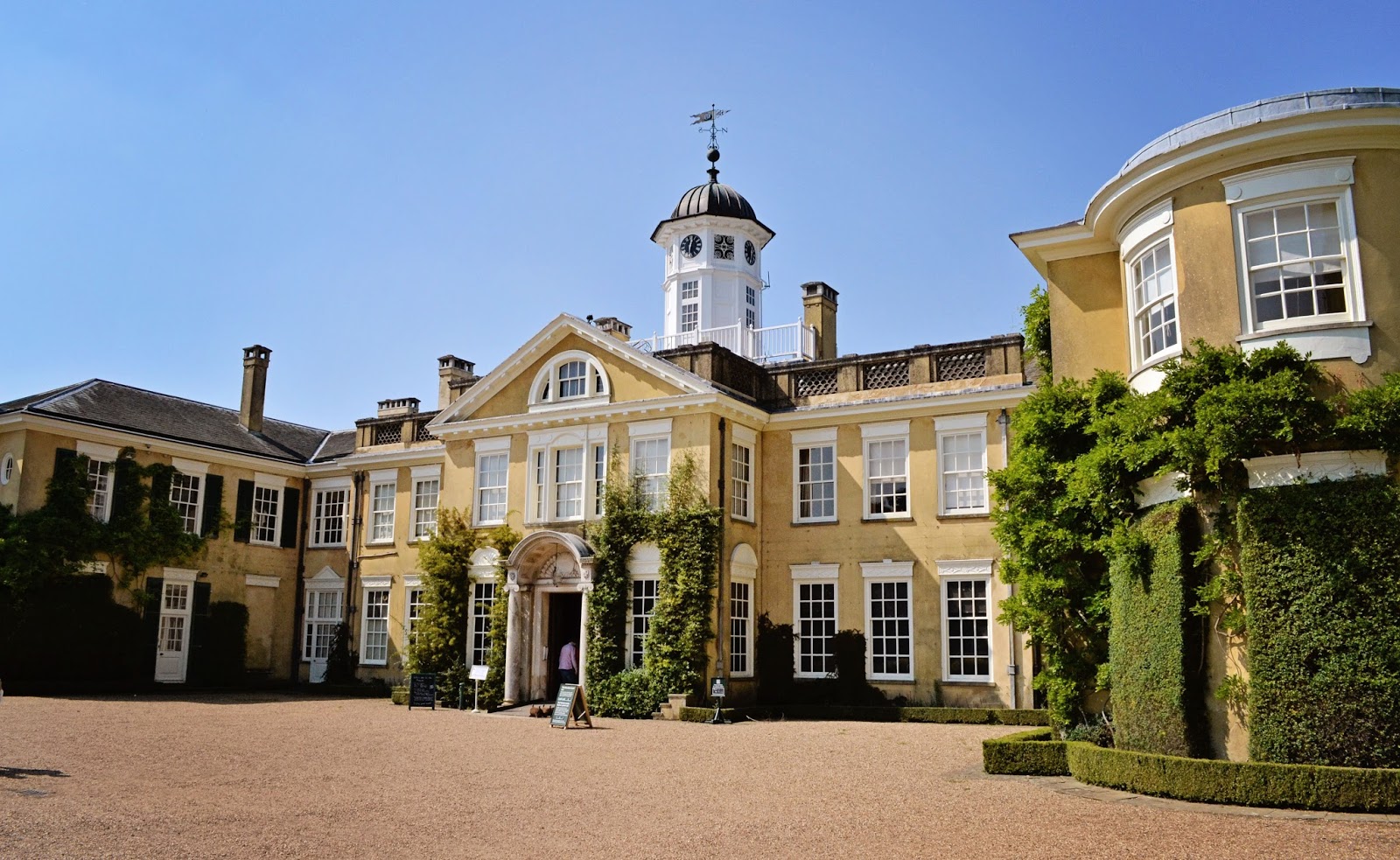 Sew Graceful Polesden Lacey...