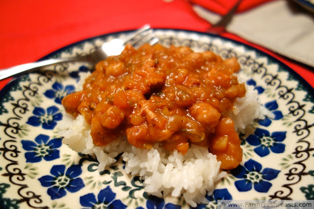 http://www.farmfreshfeasts.com/2013/02/acorn-squash-chick-pea-and-chicken-faux.html