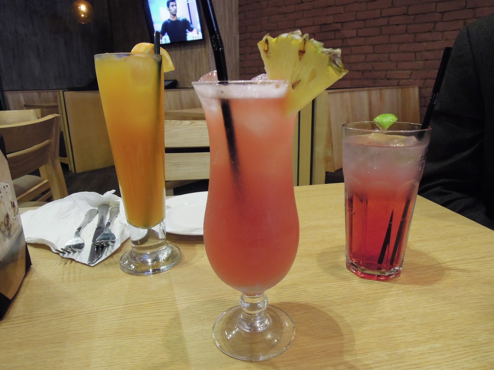 Ramble On Songs California Pizza Kitchen Cyber Hub Gurgaon