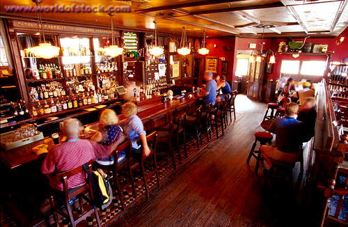 McDuff irish pub, since 1949...