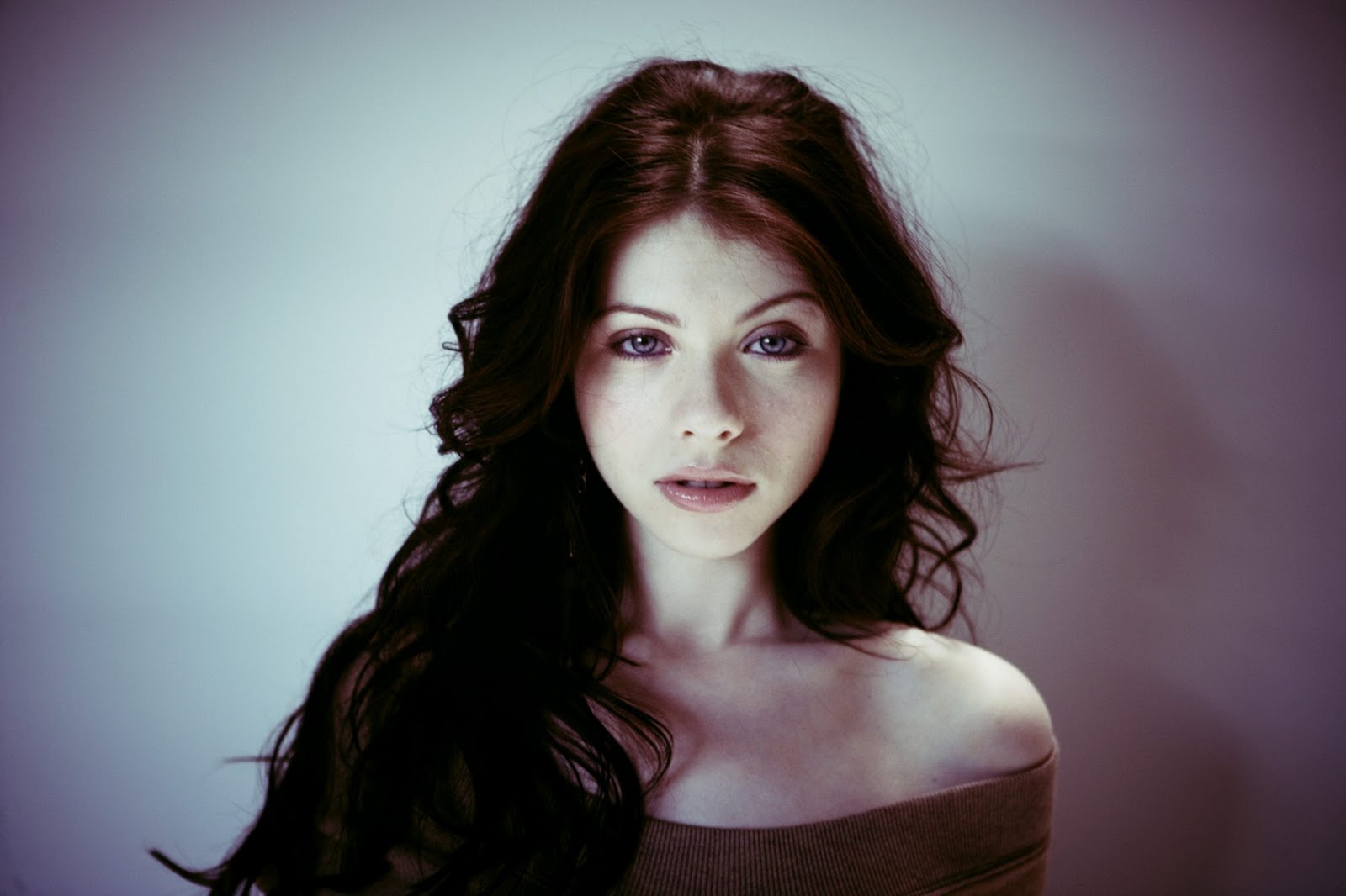 michelle trachtenberg breasts