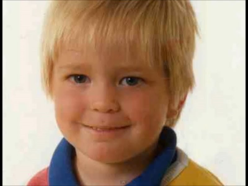 twilight: rare pictures of twilights robert pattinson montage gallery