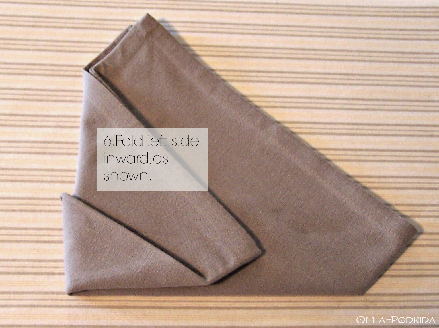 OllaPodrida Napkin Folding 101 Mitre