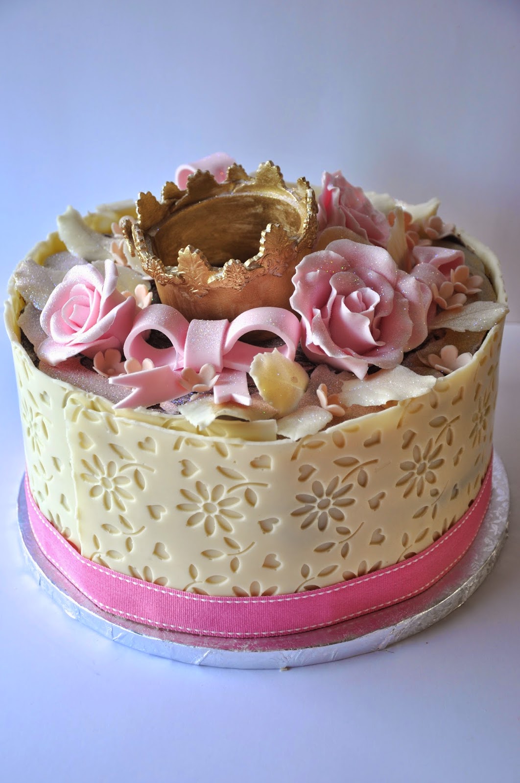 Princess cake with chocolate collar Kids cakes Durbanville