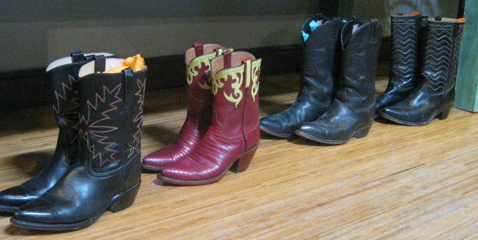 Horseshoe Boutique New Arrivals! Prairie Underground, Vintage Cowboy