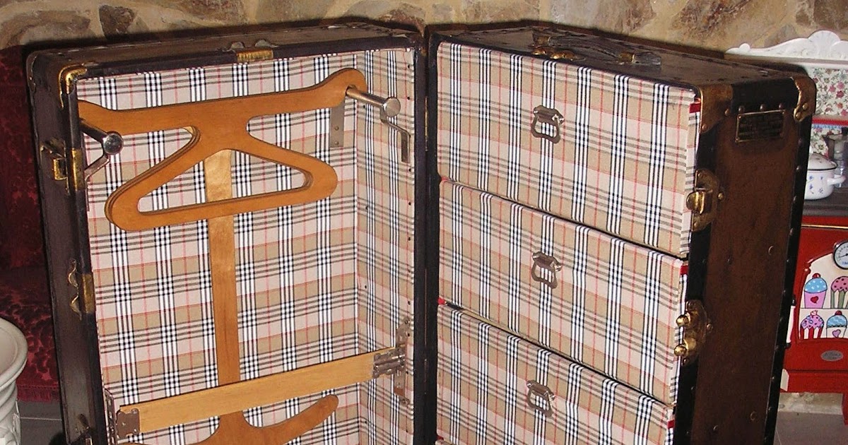 EL DESVAN DE MAMEN: UN BAÚL DE IMPRESIÓN