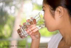 minum segelas air minum air di pagin hari
