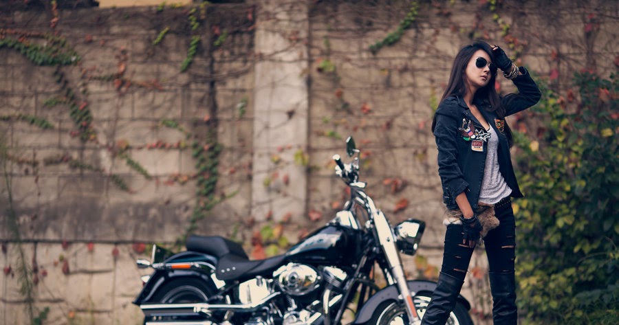 Galveston singles biker kiss