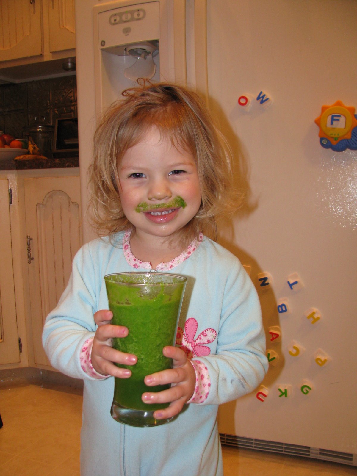 The Vegetarian Tree The Fruit is Good! Green Smoothie BABY