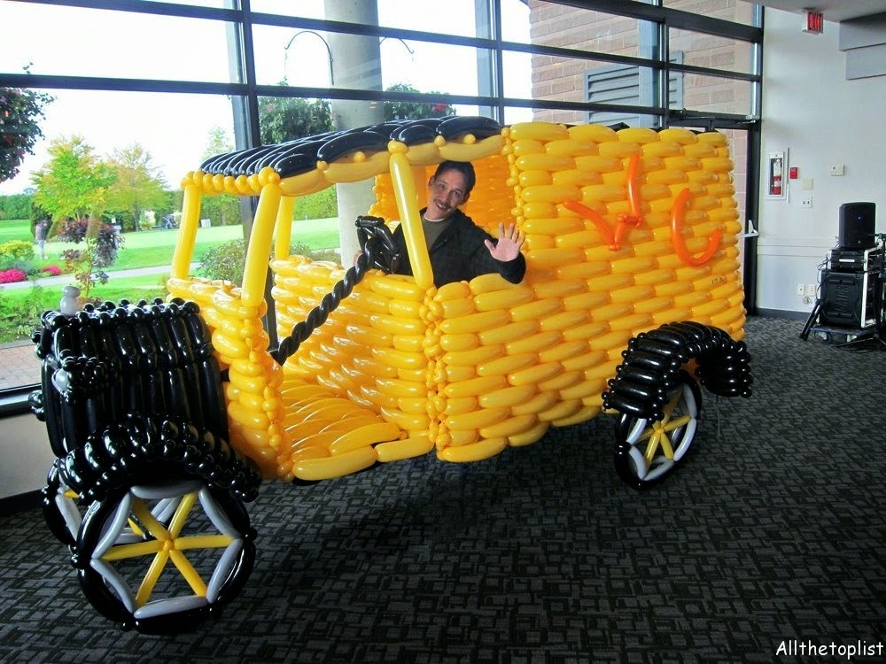 Balloons Booth Balloon Art At It's Best! Top 3 Looking Balloon