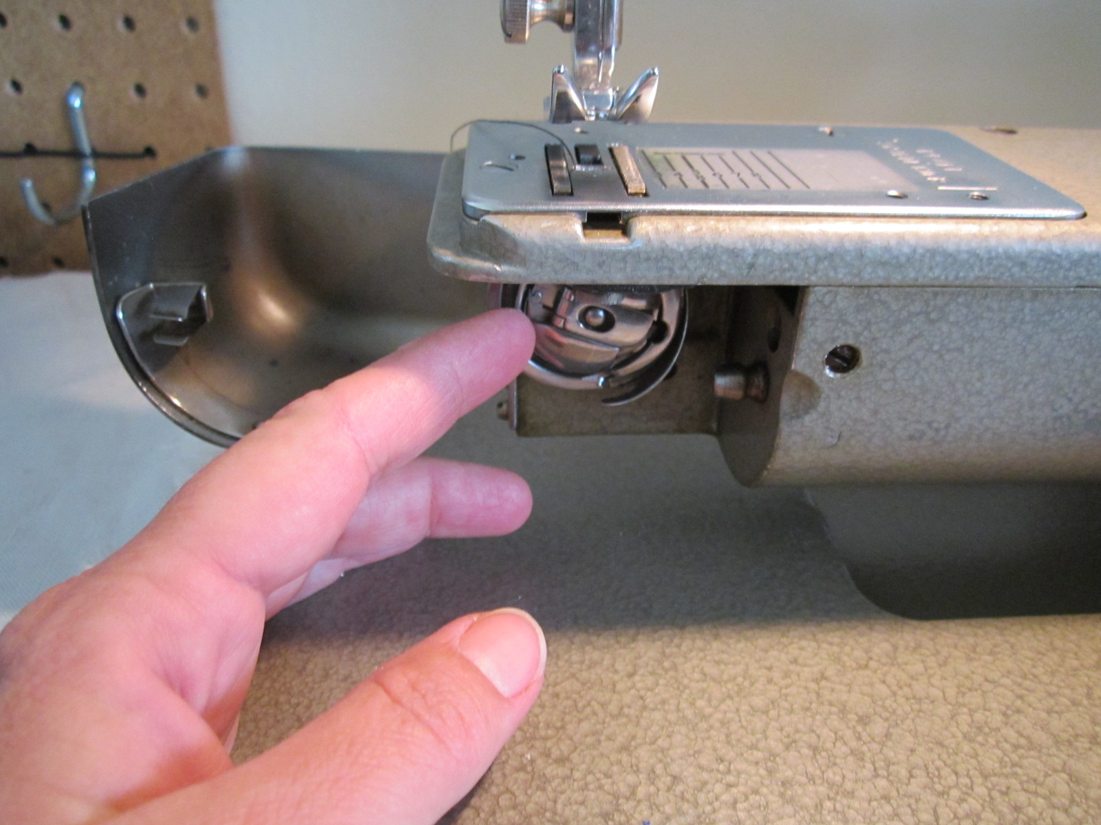 Sew Old Sew New The Pfaff 332 Sewing Machine