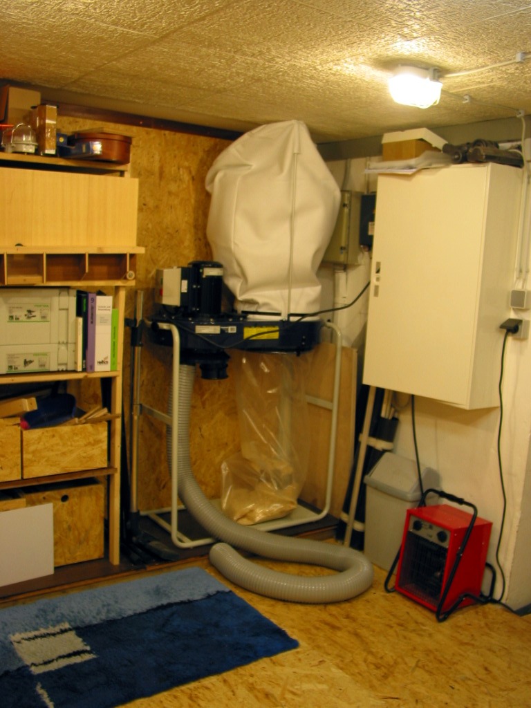 TheWoodTinkerer: März 2011