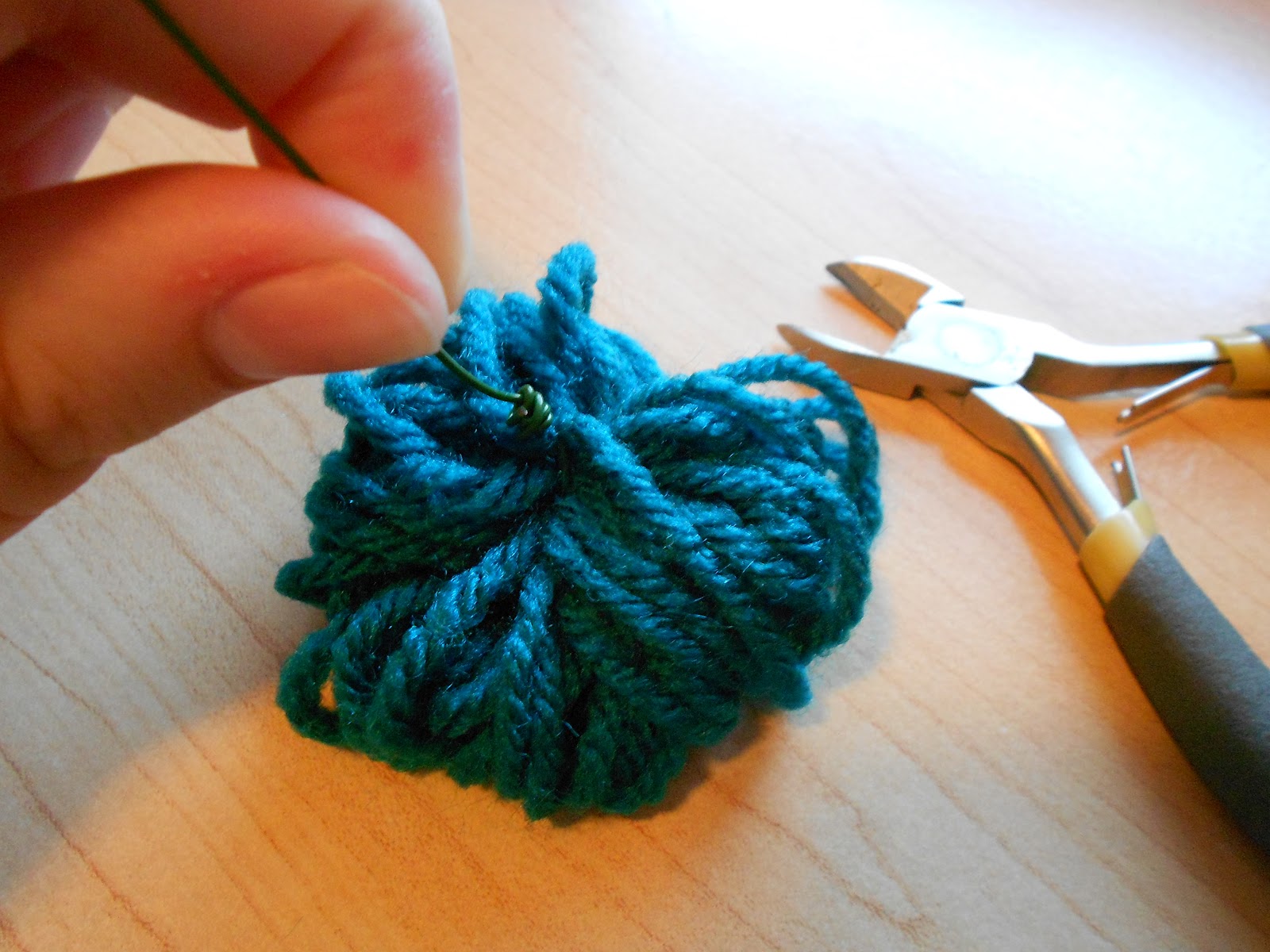 DIY Yarn Pom Flowers My Girlish Whims