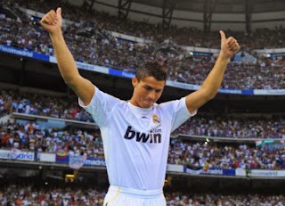 Cristiano Ronaldo Resmi Terima Trofi Pichichi Cristiano Ronaldo Resmi Terima Trofi Pichichi