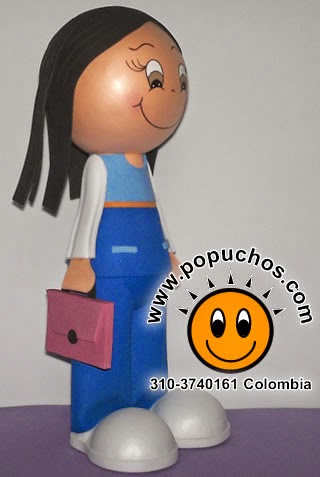 muñeca goma eva profesora