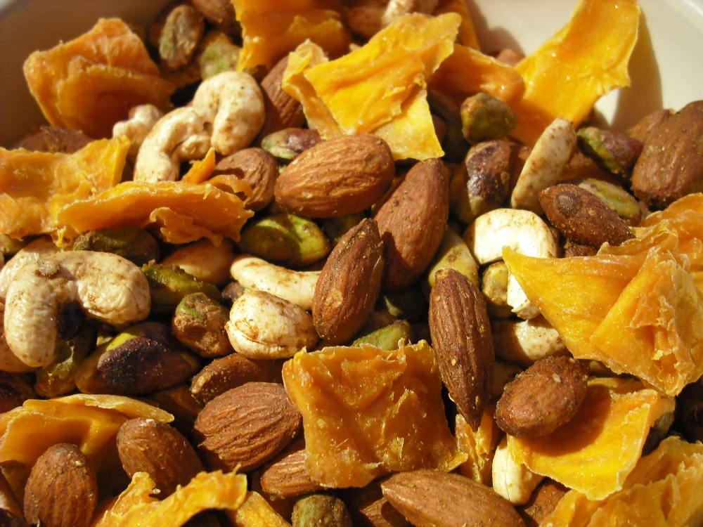 Foodycat Garam masala spiced cocktail nuts