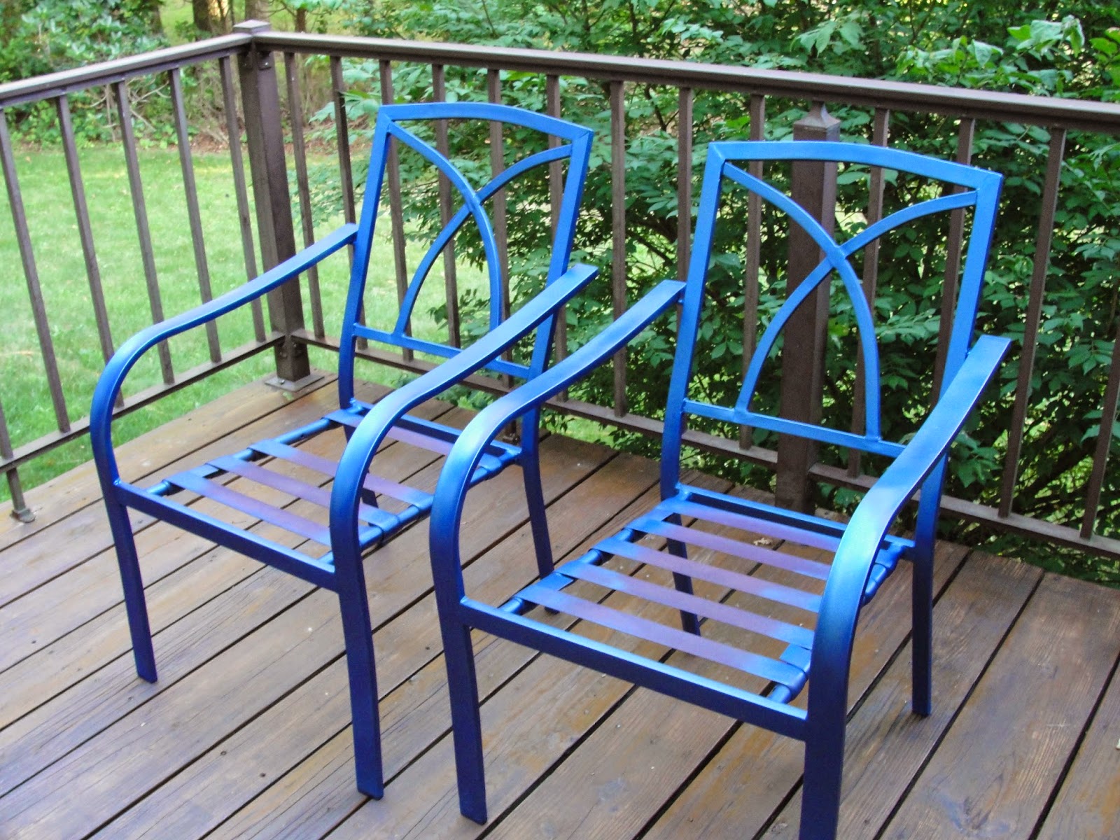 The Proule Life Patio Furniture Makeover