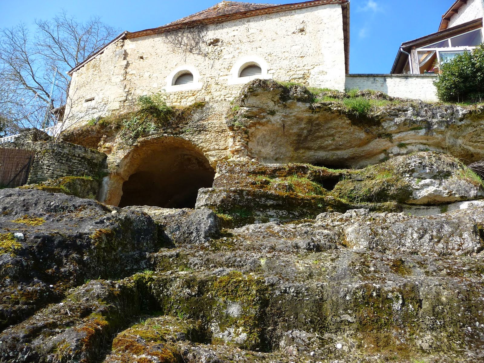 Subterranean church, Gurat
