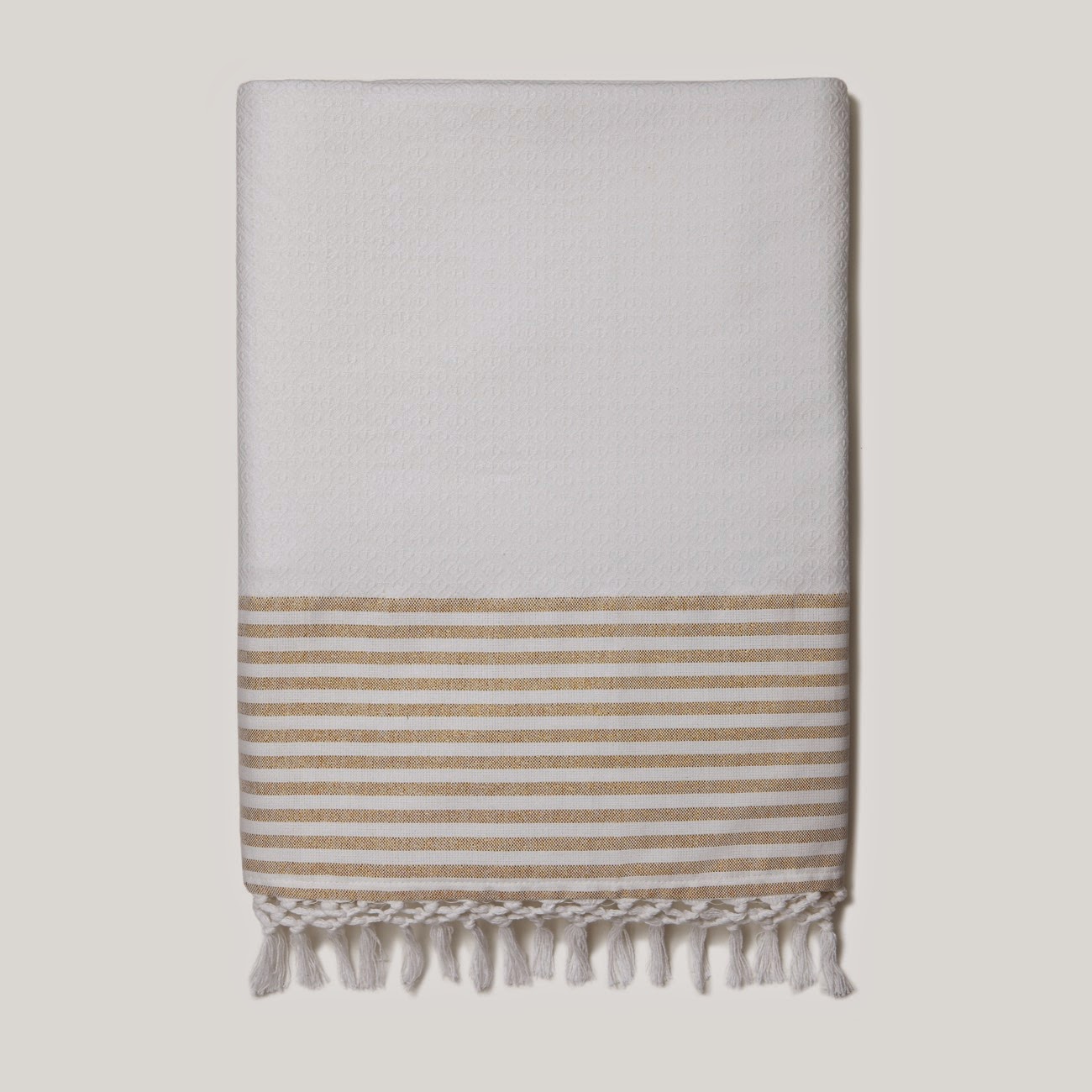 Lilly Pulitzer White and Gold Outdoor Blanket Lilly Pulitzer White and Gold Outdoor Blanket