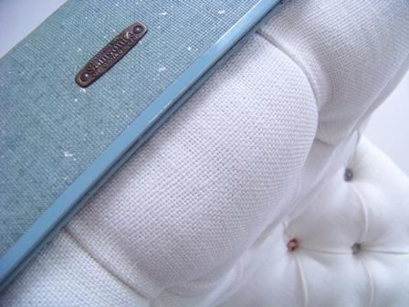 Upcycling: mala de viagens poltrona
