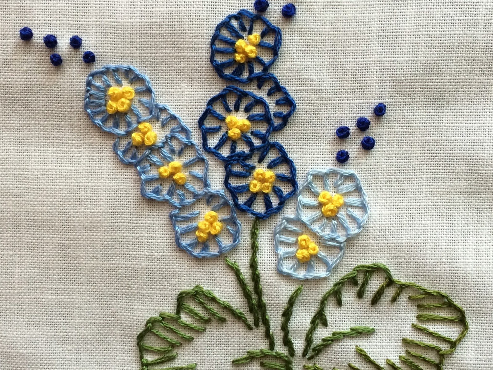 MooshieStitch Blanket (Buttonhole) Stitch Flowers