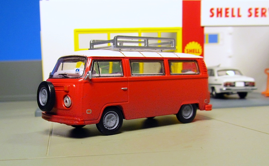 Greenlight Hollywood Field of Dreams 1973 Volkswagen Type 2