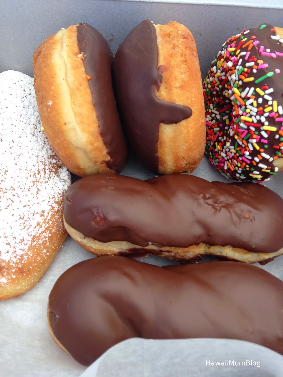 Hawaii Mom Blog Paalaa Kai Bakery