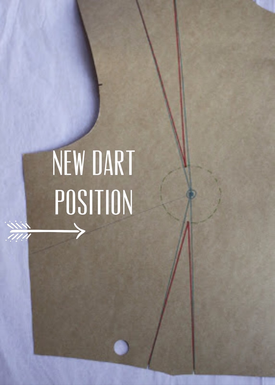 JuliaBobbin Tutorial How To Move Darts without slashing your pattern
