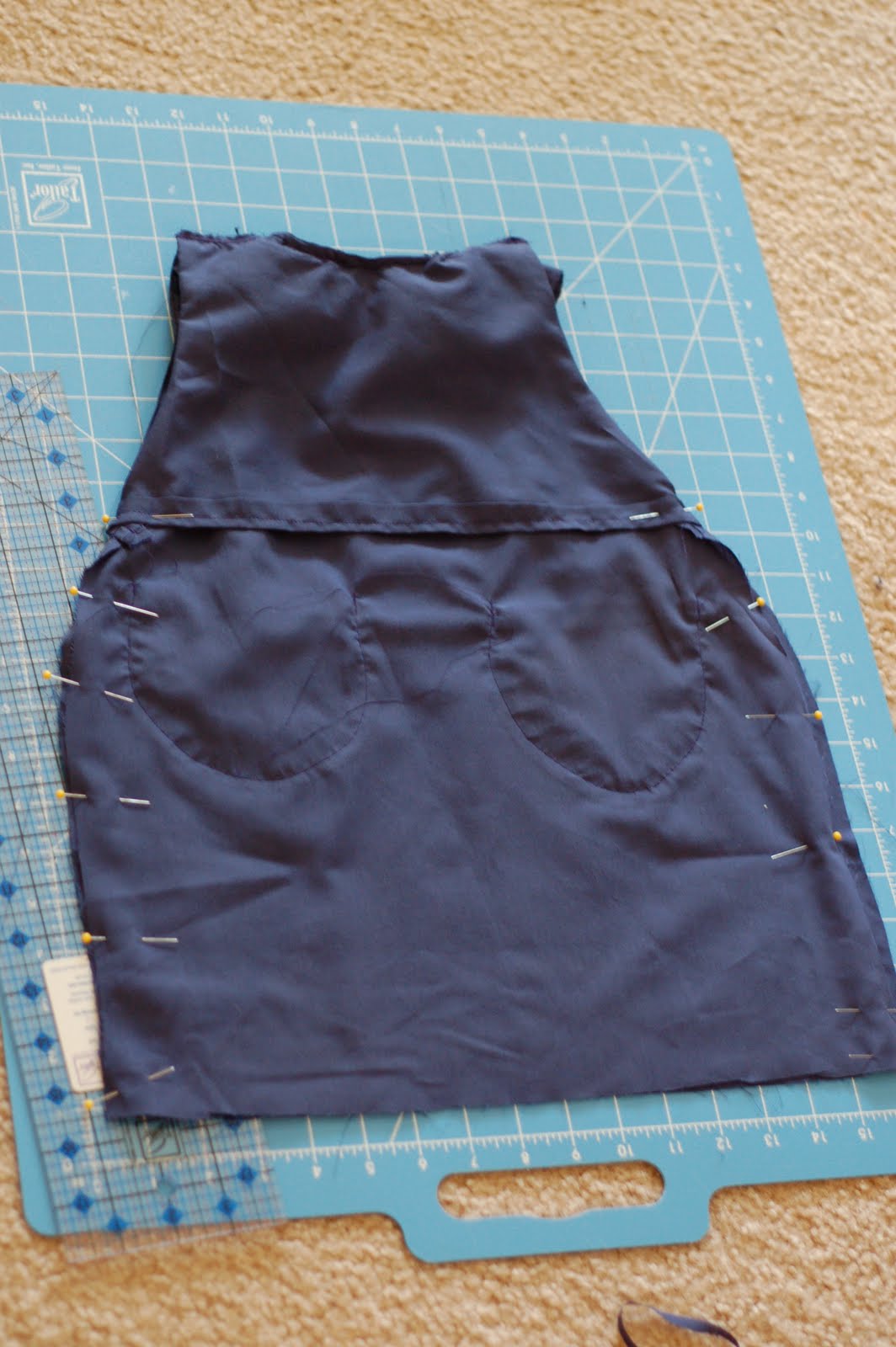 Sew Much Love Ruffle Collar Dress Tutorial