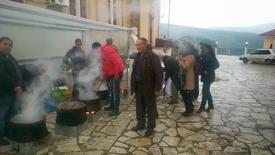 http://4.bp.blogspot.com/-Kq6Fu-sB2Kc/VJ_ciadSiTI/AAAAAAADTbM/o7MZS-LQxF8/s1600/KATOYNA%2BTSIGARIDES%2B(55).jpg