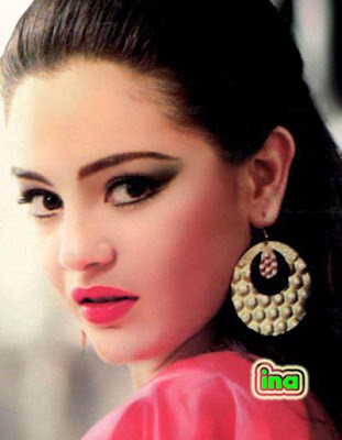 http://4.bp.blogspot.com/-KqUjiGzbBnc/Tog9kyScNuI/AAAAAAAAAiM/kFRk5eelIR0/s1600/charihan.jpg