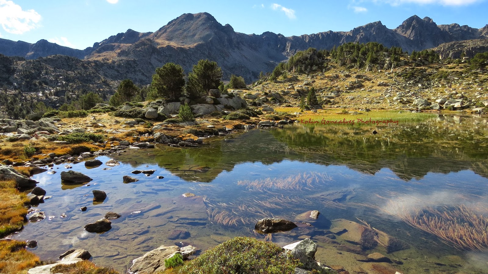 Hiking Andorra alttext