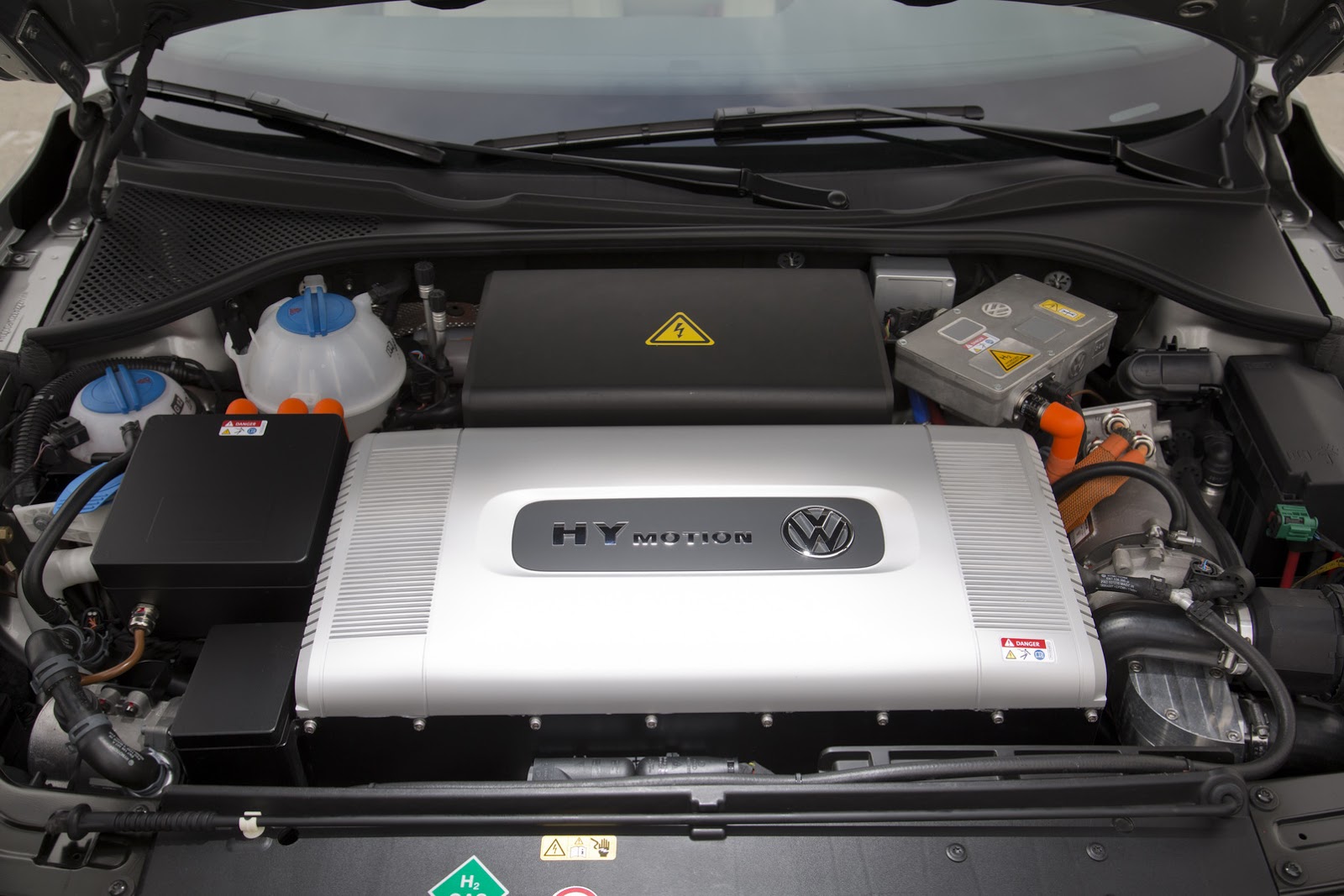 Volkswagen Passat HyMotion