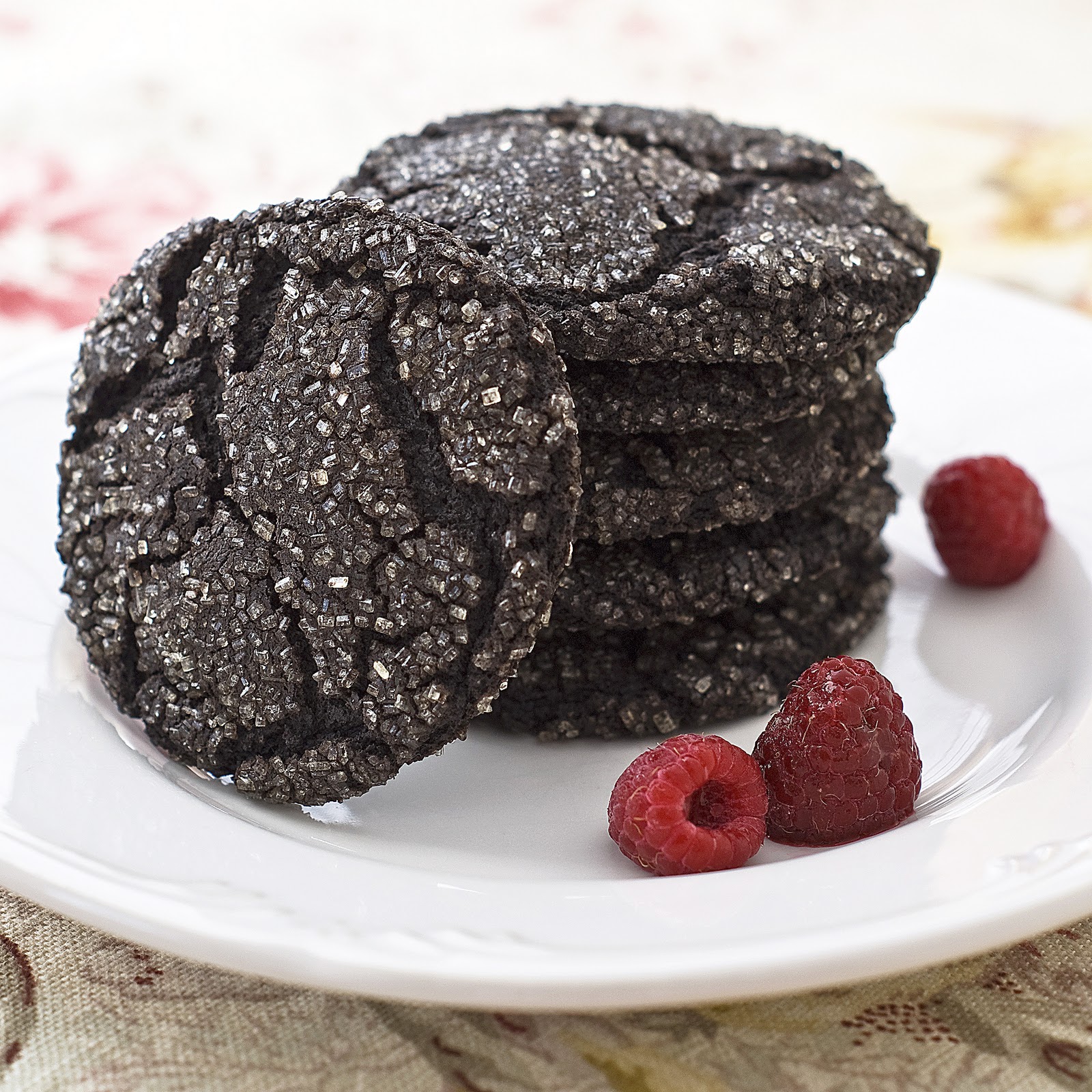 raspberry chocolate cookies