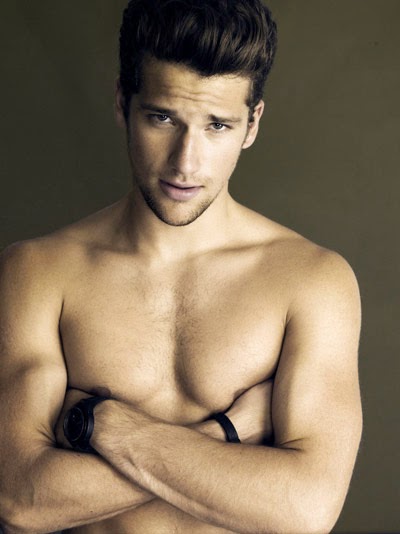 HOMBRE GAY SEXY FUERTE hombre gay sexy fuerte: