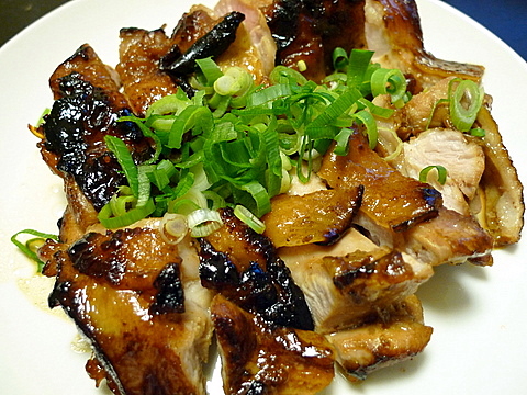 おっさんひとり飯 旧サイト タレに漬け込みしみじみとした味 鶏ももの照り焼き